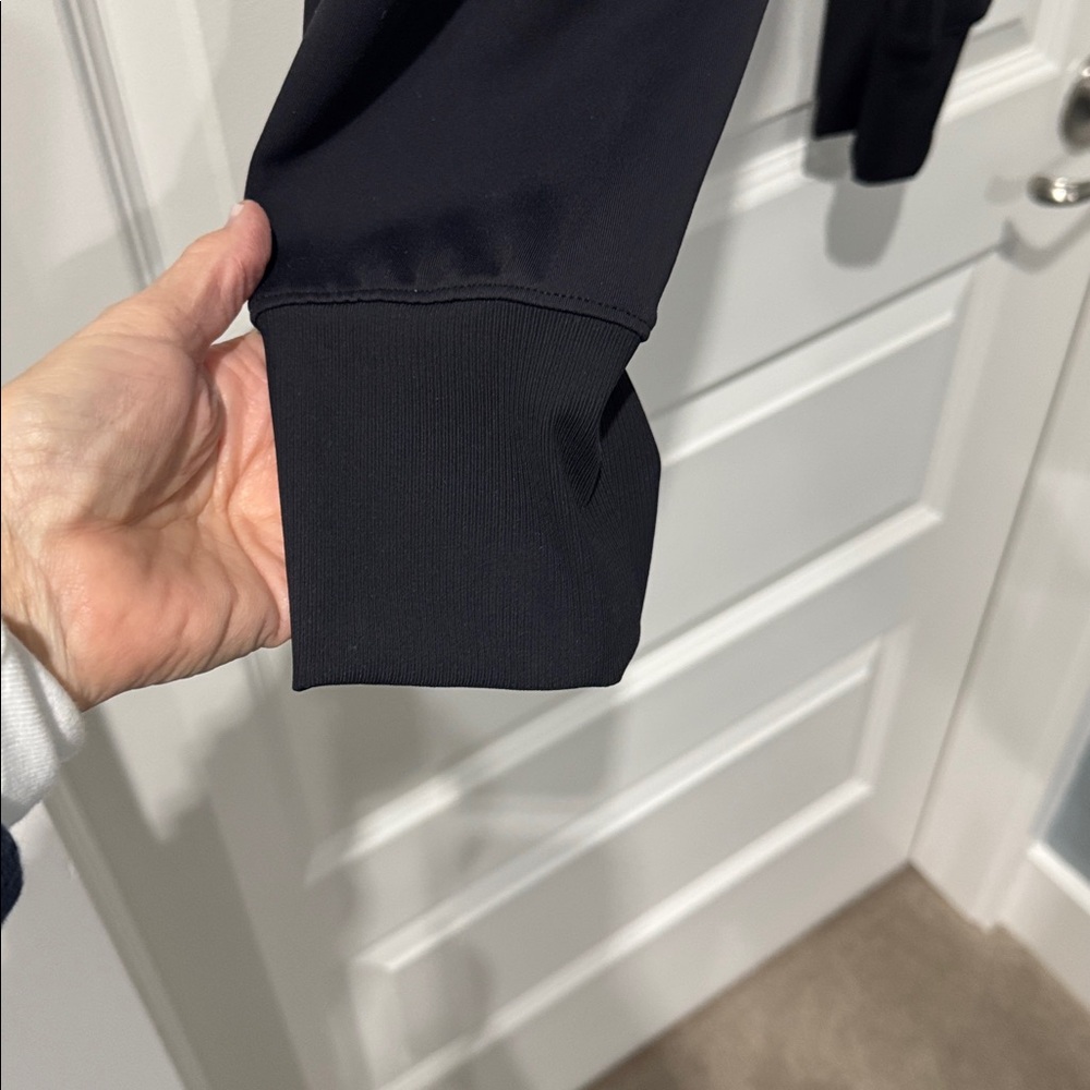 Athleta Venice high rise joggers - Picture 4 of 9